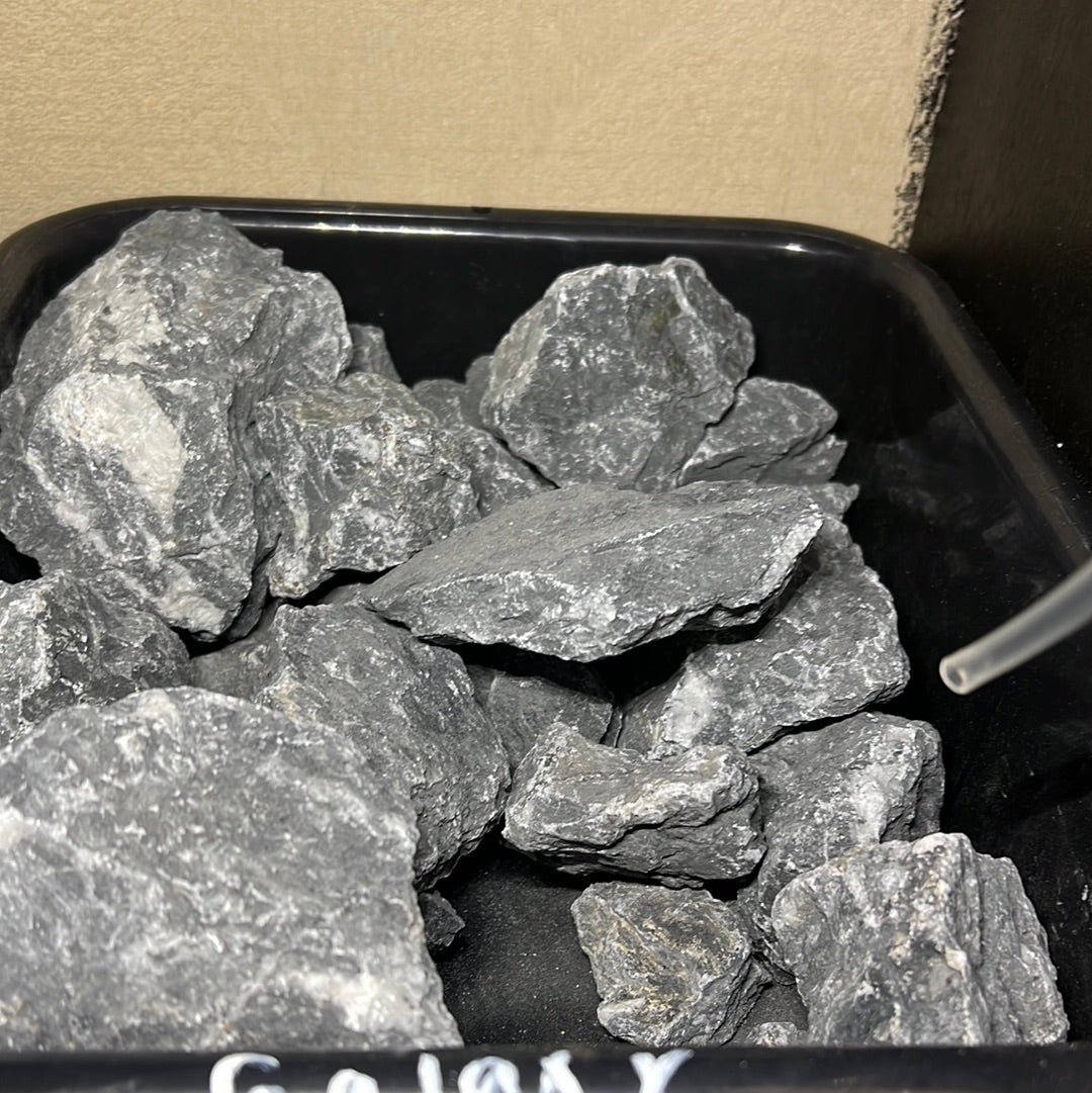 stone and rock sold in 100 gram intervals