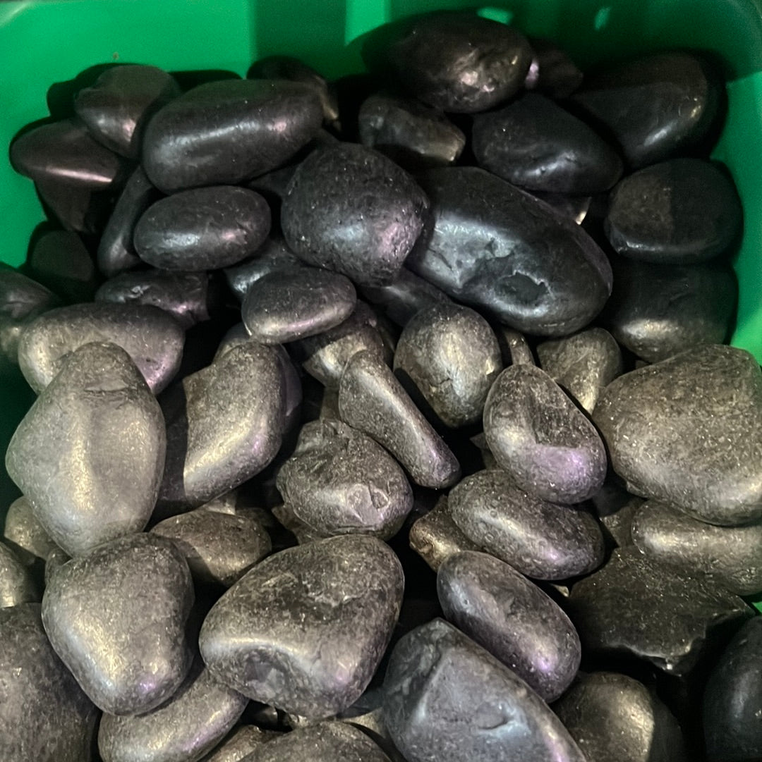 stone and rock sold in 100 gram intervals